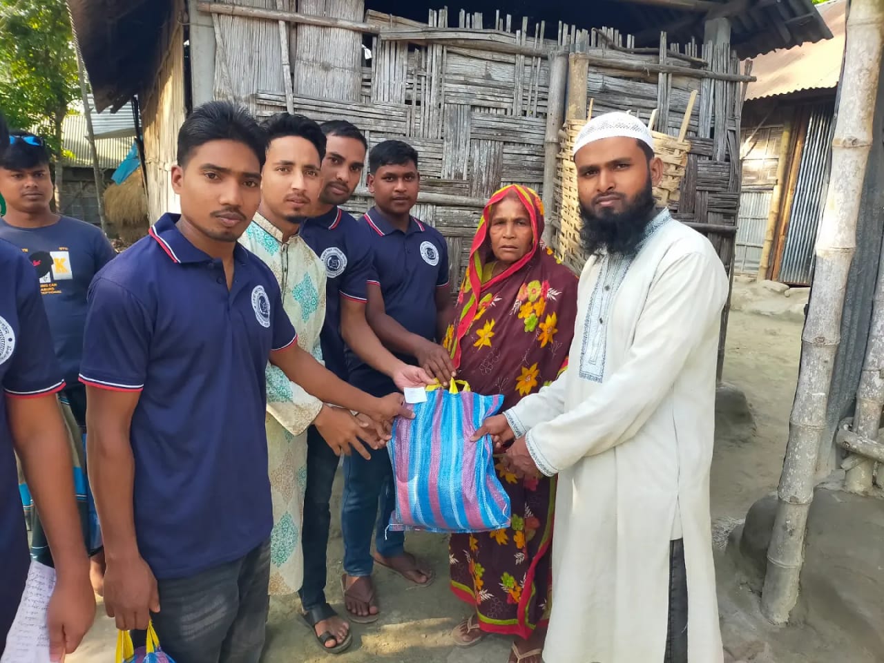 দ্বিতীয় স্লাইড